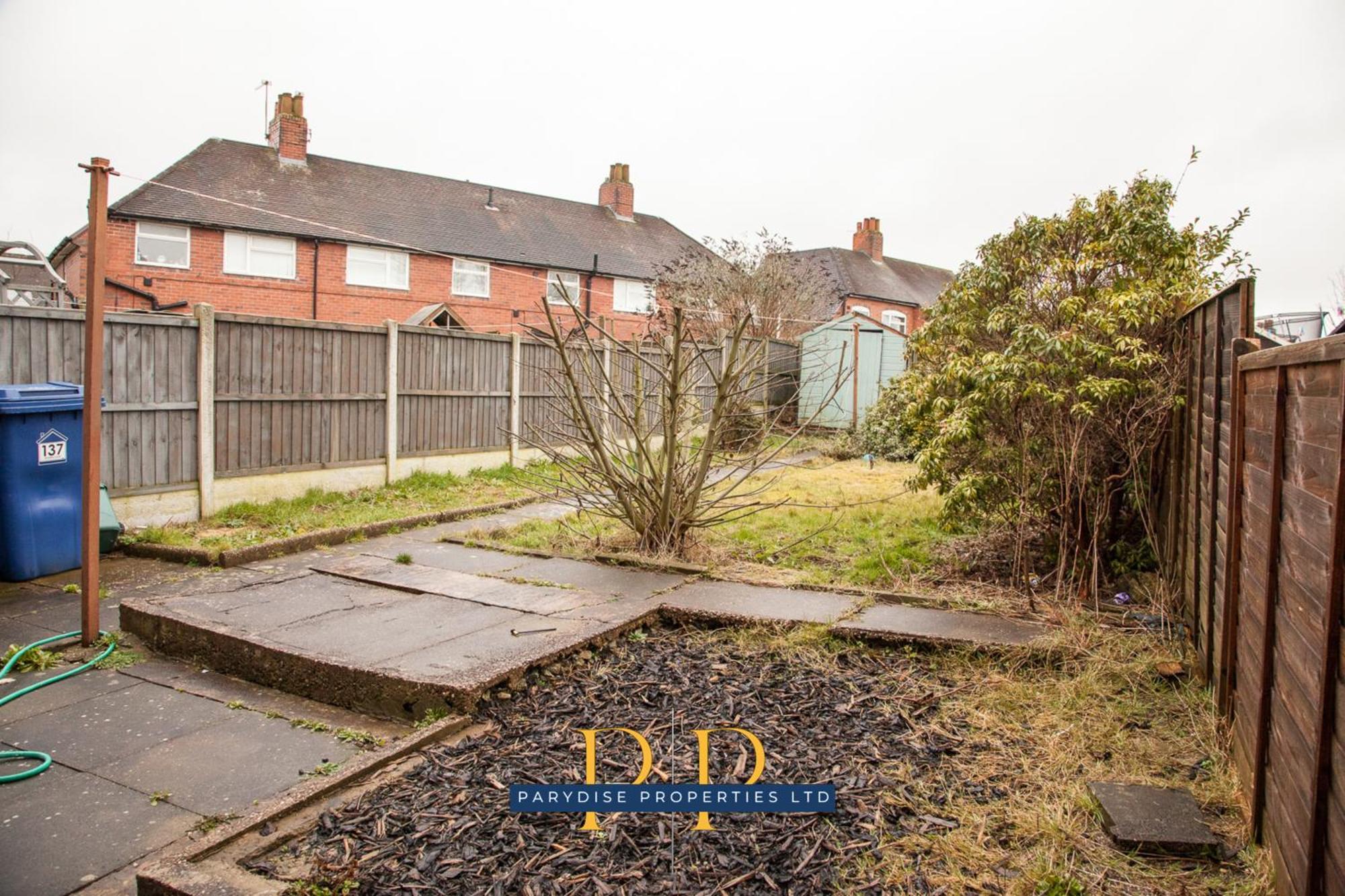 The Knutton House - Spacious Comfort By Parydise Properties - Leisure & Business Stays - Sleeps 7 Newcastle-under-Lyme Esterno foto